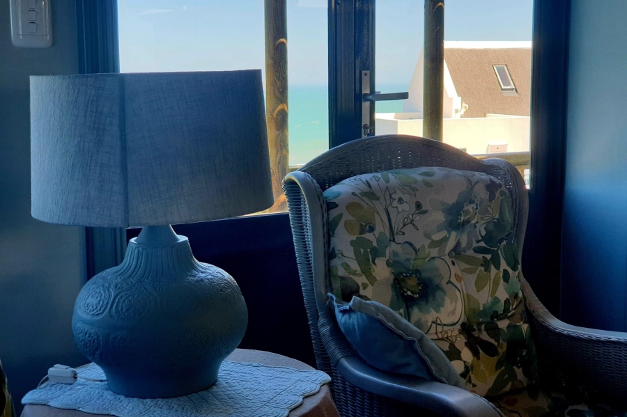 4 Bedroom Property for Sale in Fynbosstrand Western Cape
